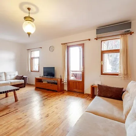 Apartment Center Kas